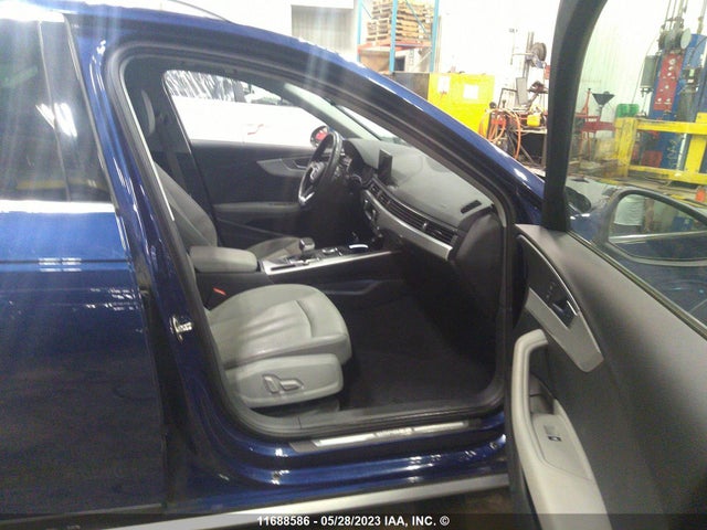 WA17NAF40HA051210 Audi A4 Allroad Premium