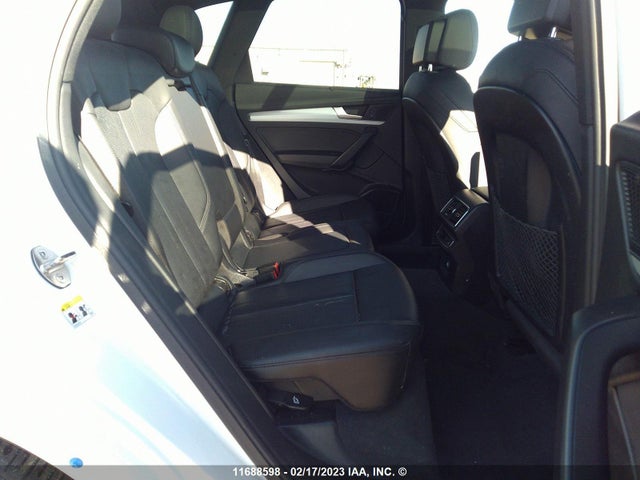 WA1FNAFY8J2222686 Audi Q5 Technik S-line