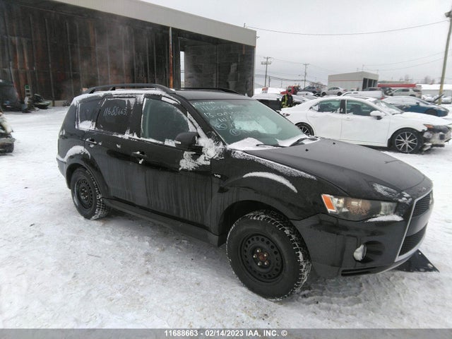 JA4JT3AX8DU600671 auction archive image