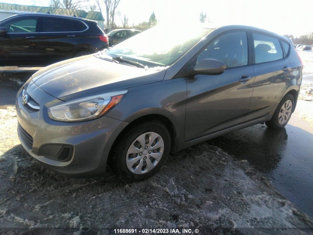 Hyundai ACCENT SE 2016 KMHCT5AE8GU262343 Image 2