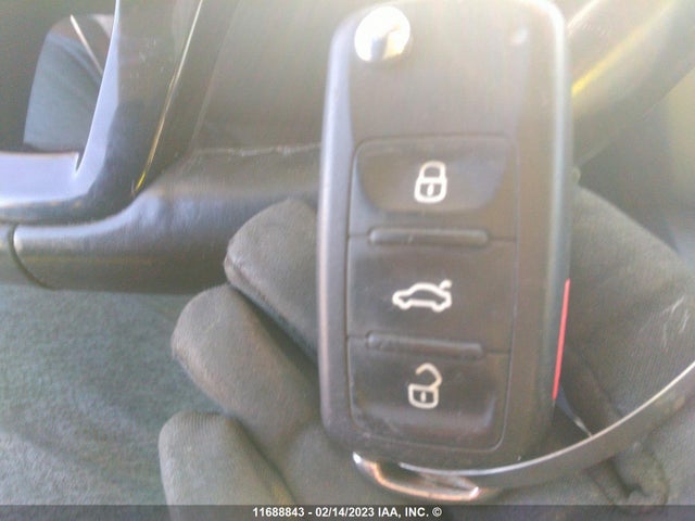 3VWDB7AJ0HM299619 Volkswagen JETTA SE