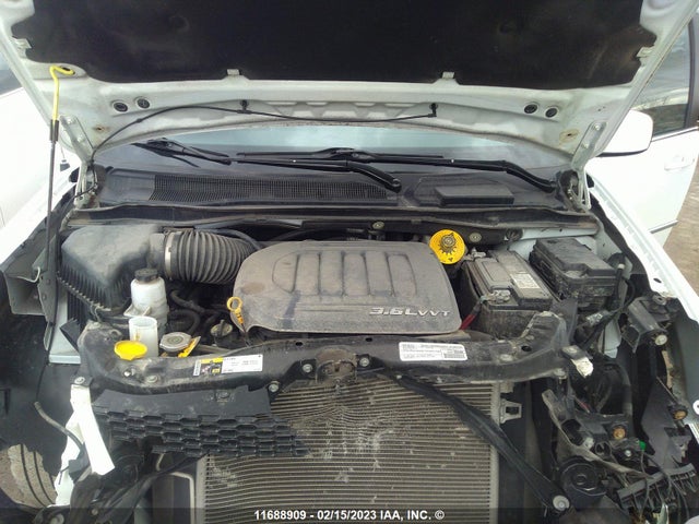 Dodge Grand Caravan Crew 2017 2C4RDGDG3HR741675 Image 10