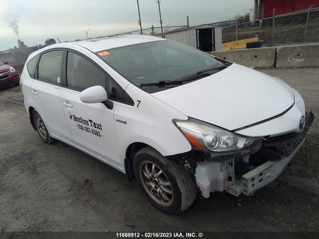 Toyota PRIUS V 2015 JTDZN3EU4FJ023600 Image 1
