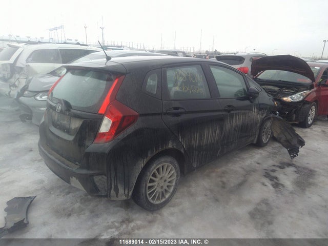 Honda FIT LX 2015 3HGGK5H5XFM104279 Image 6