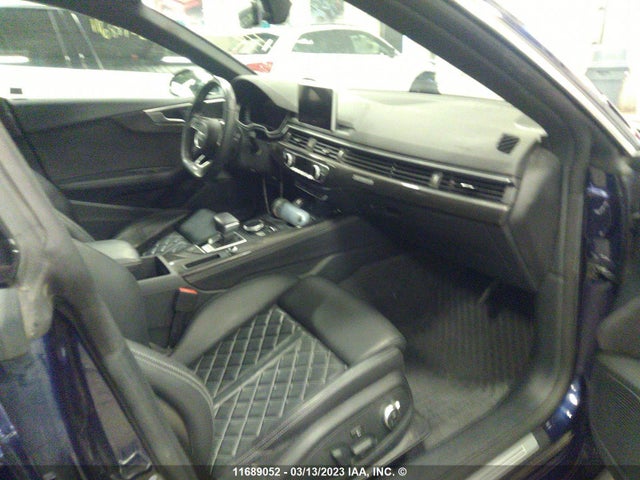 WAUC4CF53KA044722 Audi S5 Prestige