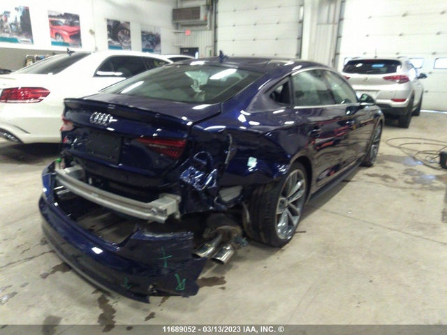 WAUC4CF53KA044722 Audi S5 Prestige