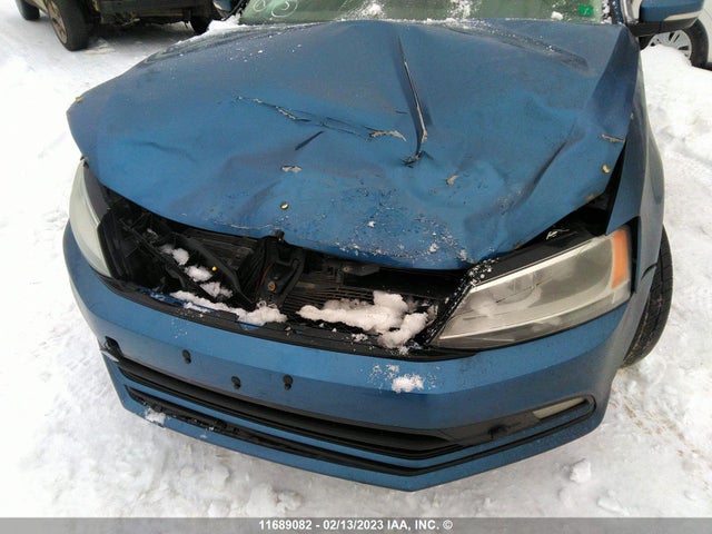 3VWDA7AJ3FM264623 Volkswagen JETTA TDI