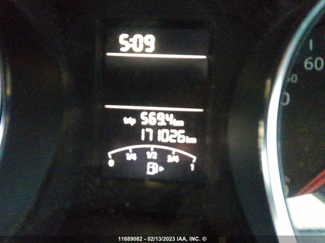 3VWDA7AJ3FM264623 Volkswagen JETTA TDI
