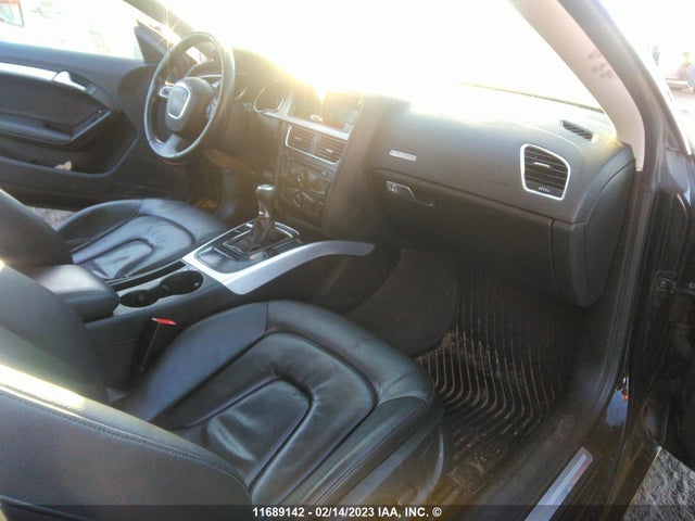WAUGFAFR4BA008847 Audi A5 PREMIUM