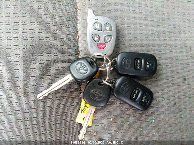 Toyota COROLLA CE/LE/S 2006 2T1BR32E86C668331 Image 3