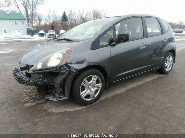 Honda FIT LX 2014 LUCGE8H51E3004719 Image 2