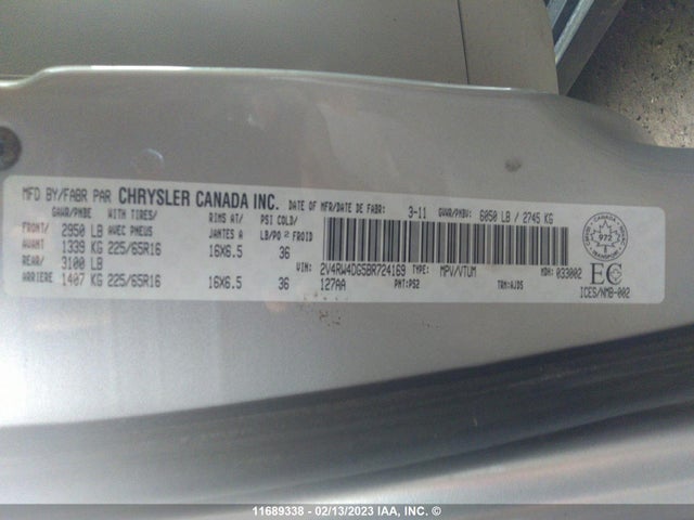 Volkswagen Routan S 2011 2V4RW4DG5BR724169 Image 11