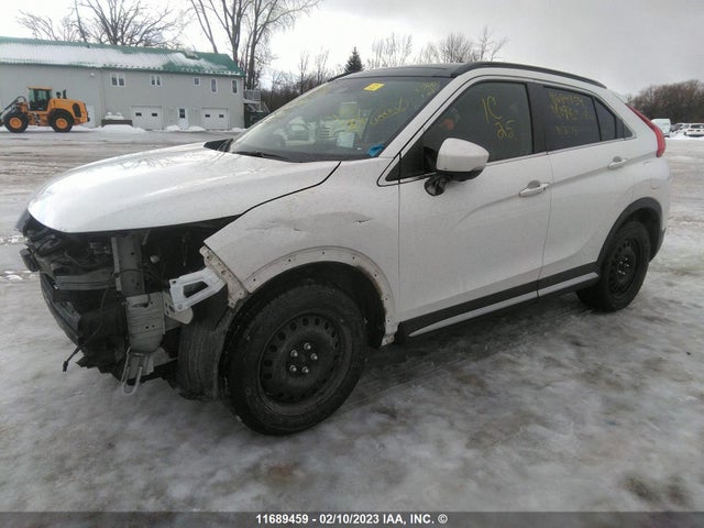 JA4AT4AA8JZ611766 Mitsubishi Eclipse Cross Le