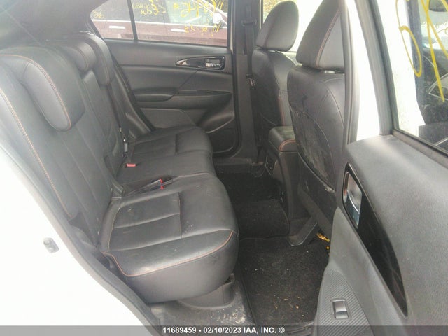 JA4AT4AA8JZ611766 Mitsubishi Eclipse Cross Le