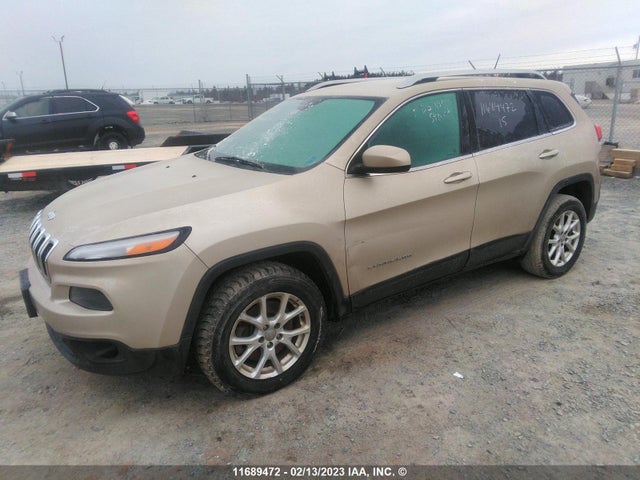 1C4PJMCB9FW773152 Jeep Cherokee Latitude