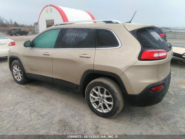 1C4PJMCB9FW773152 Jeep Cherokee Latitude