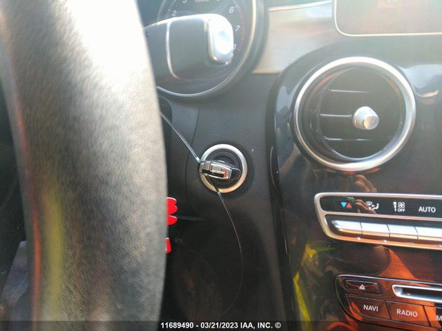 55SWF4KB8HU228094 Mercedes-Benz C 300 4matic