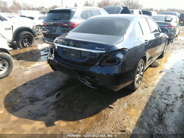 55SWF4KB8HU228094 Mercedes-Benz C 300 4matic