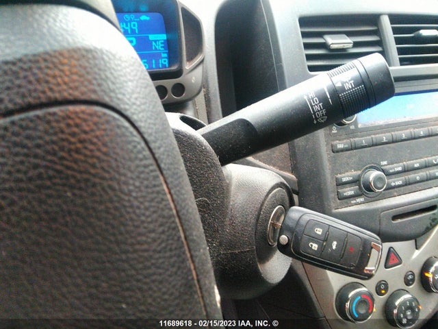 Chevrolet SONIC LS 2013 1G1JA5SH1D4107910 Image 3
