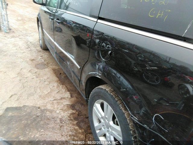 Dodge Grand Caravan Crew 2017 2C4RDGDG8HR732549 Image 6
