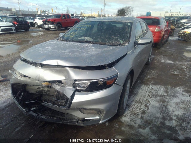 1G1ZD5STXJF247727 Chevrolet Malibu