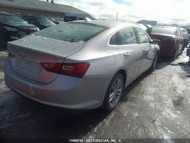 1G1ZD5STXJF247727 Chevrolet Malibu