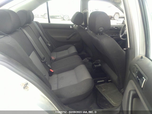 Volkswagen City Jetta 2008 3VWTK49M18M672398 Image 9