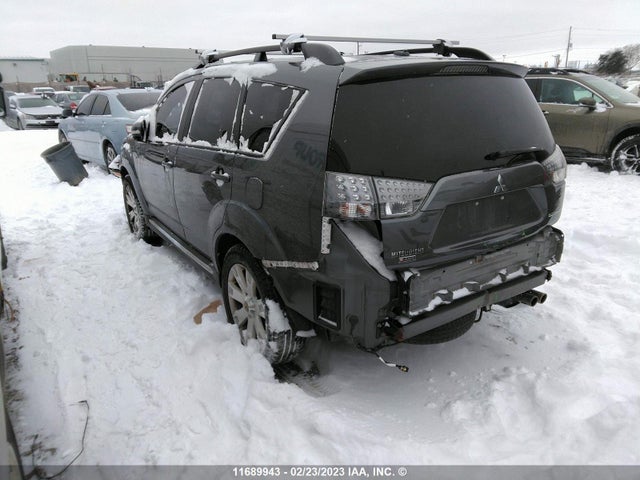 JA4JT5AX6BU609071 Mitsubishi OUTLANDER GT