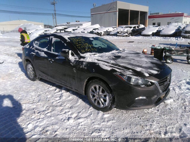2015 3MZBM1V70FM147480 main image