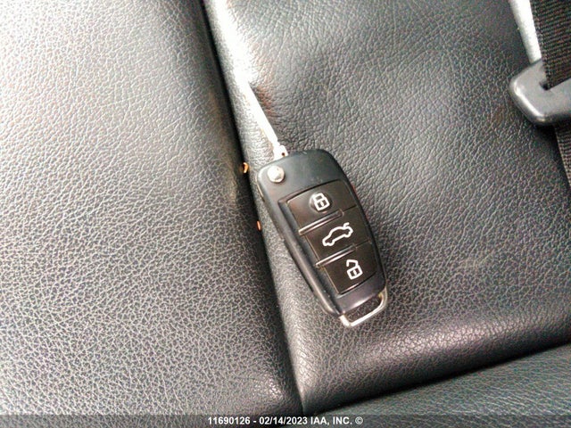WAUMFCFM7CA146693 Audi A3 Premium Plus