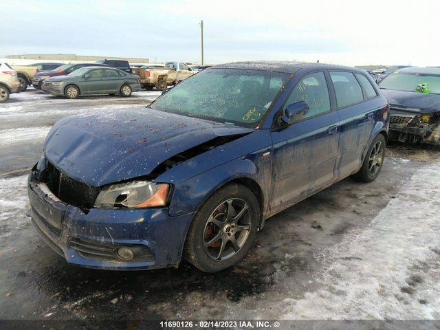 WAUMFCFM7CA146693 Audi A3 Premium Plus