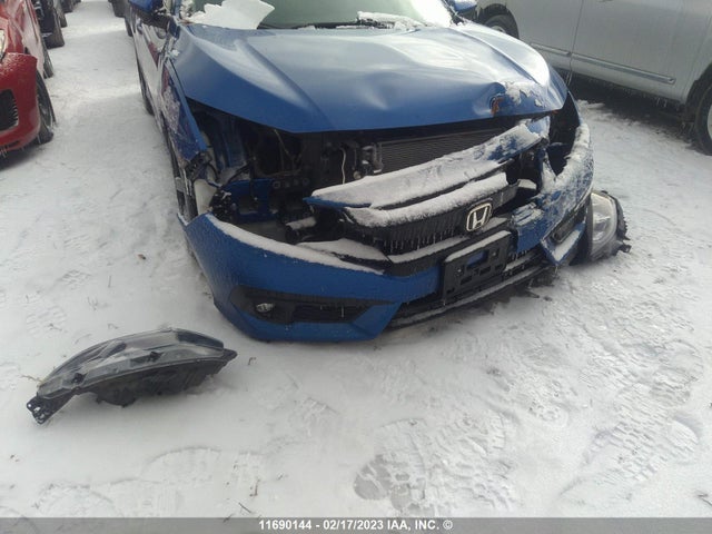Honda Civic Lx 2018 2HGFC2F65JH027962 Image 6