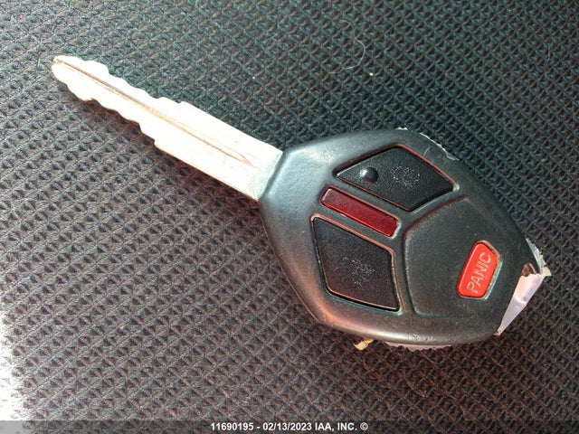 JA4AJ3AU9BZ602523 Mitsubishi RVR SE