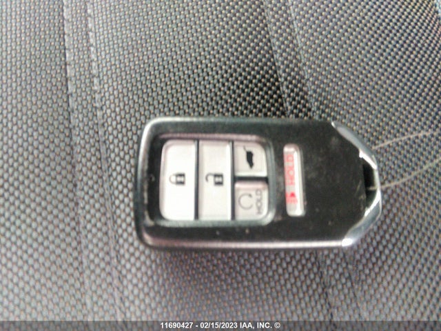Honda CR-V LX 2019 2HKRW2H29KH105827 Image 3