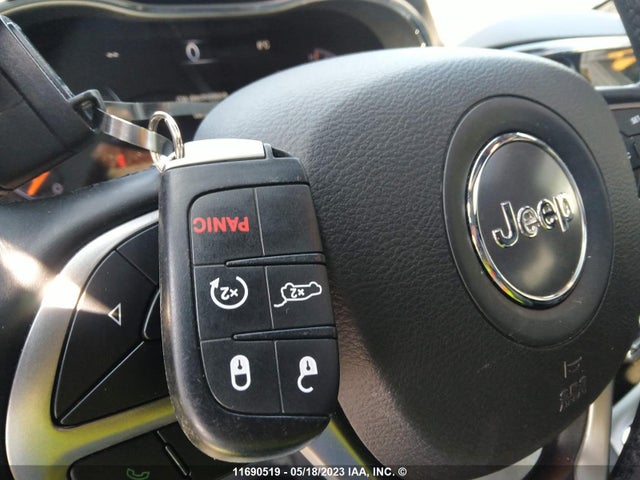 1C4RJFAG0MC686306 Jeep Grand Cherokee Laredo