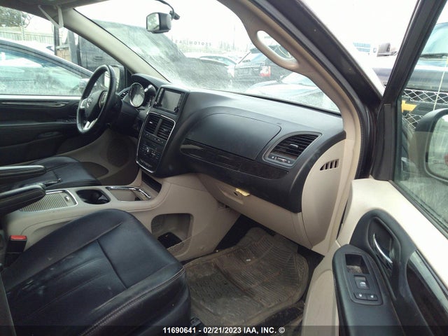 Dodge Grand Caravan Crew 2017 2C4RDGDG3HR686984 Image 6
