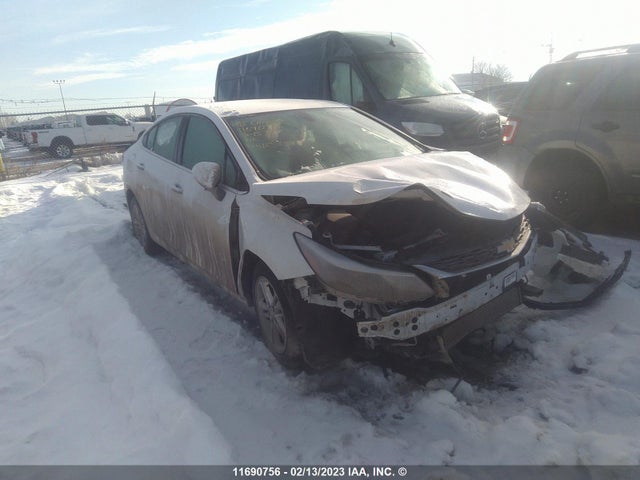 Chevrolet CRUZE LT 2018 1G1BE5SM2J7245357 главное изображение