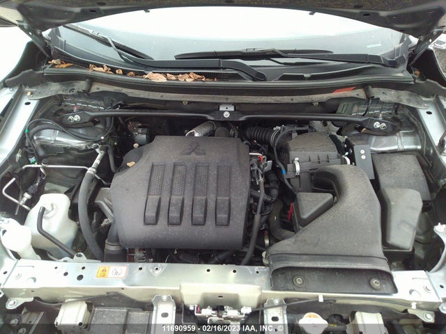 JA4ATVAA7NZ611608 Mitsubishi Eclipse Cross Le