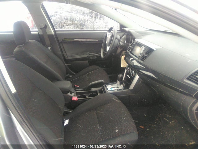 JA32U2FU6HU603086 Mitsubishi LANCER ES