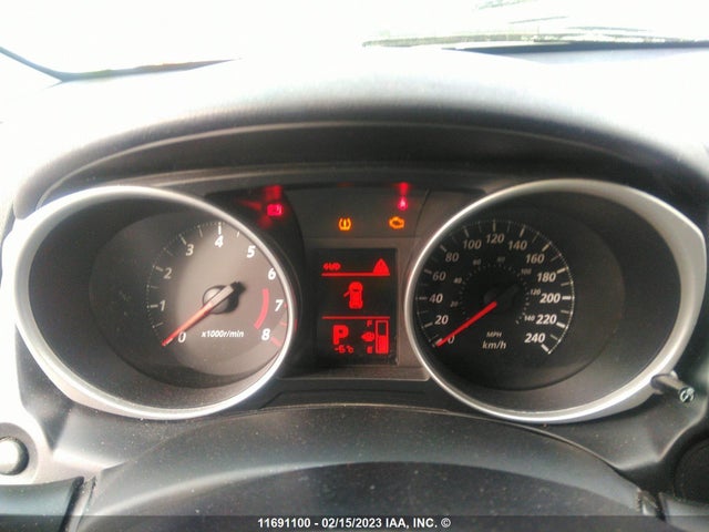 JA4AJ3AU0BZ607173 Mitsubishi RVR SE