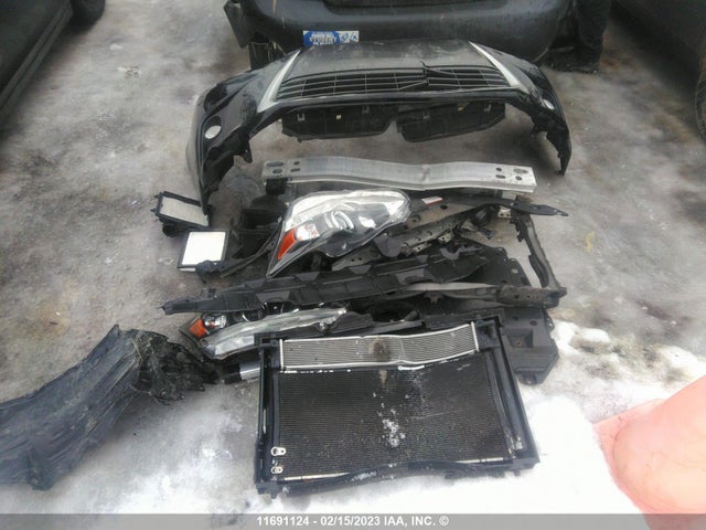 JTHKD5BH2H2281097 Lexus CT 200
