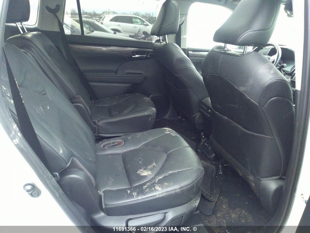 Toyota Highlander Platinum 2021 5TDFZRBH6MS117690 Image 9