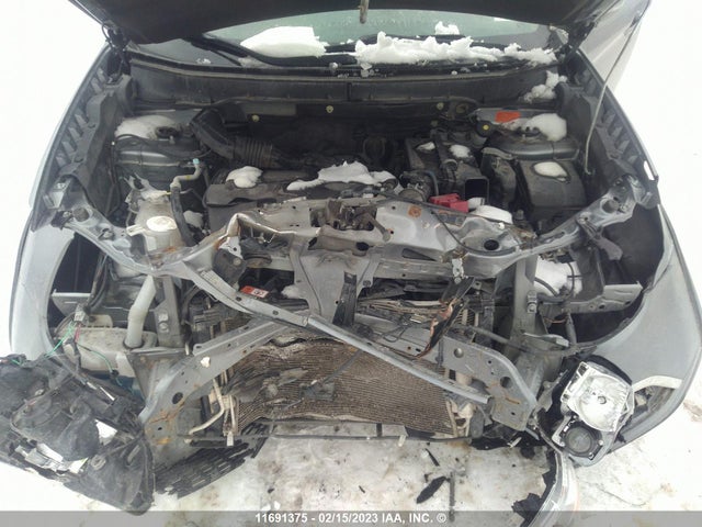 JA4AJ3AU0KU601628 Mitsubishi RVR SE