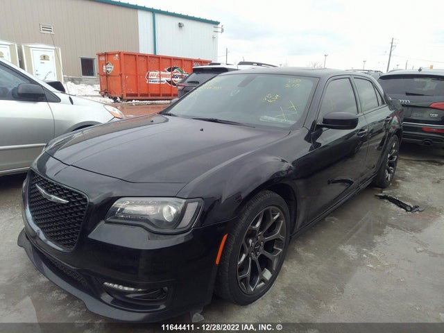 Chrysler 300 S 2018 2C3CCABG3JH226152 Image 2