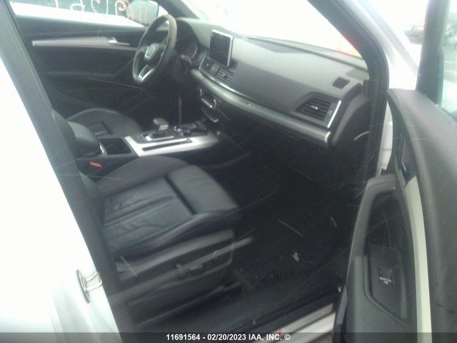 WA1ENAFY2J2012743 Audi Q5 Progressiv S-line