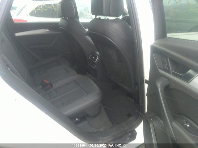 WA1ENAFY2J2012743 Audi Q5 Progressiv S-line