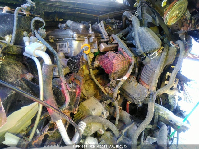 JTHKD5BH7B2035850 Lexus CT 200