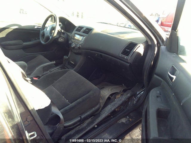 Honda ACCORD LX 2004 1HGCM56464A809478 Image 6