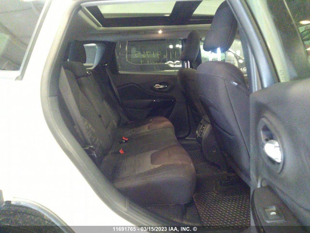 1C4PJMCX0LD586563 Jeep Cherokee Latitude