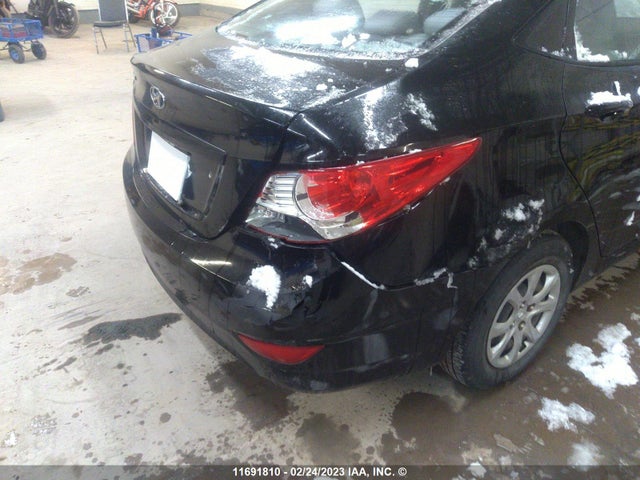 11691810 :رقم المزاد ، KMHCT4AE3DU501206 vin ، 2013 Hyundai Accent Gls/gs مزاد بيع